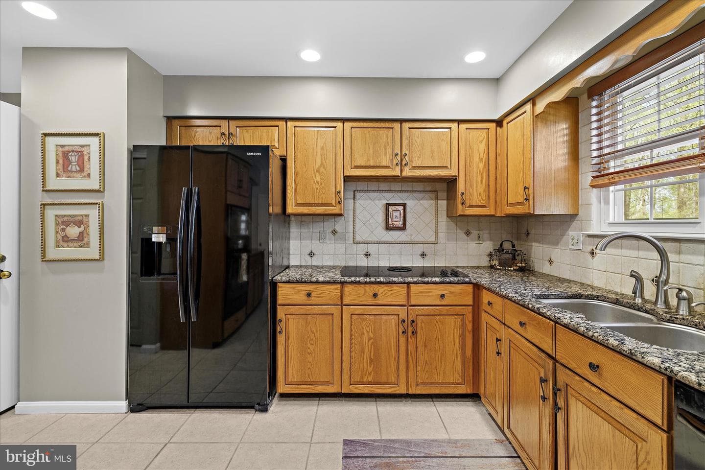 3904 Thoroughbred Lane photo 27