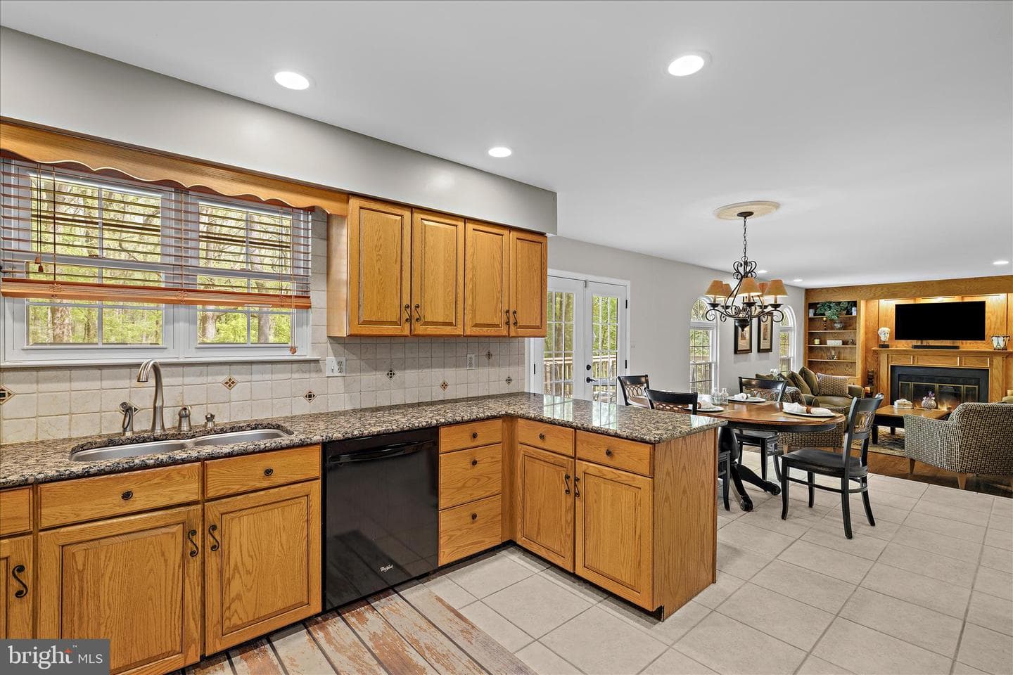 3904 Thoroughbred Lane photo 30