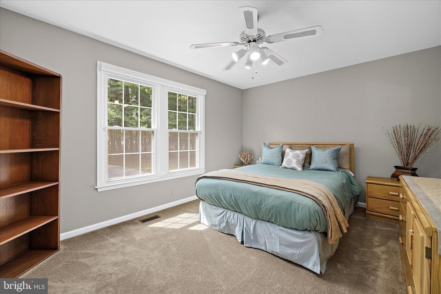 3904 Thoroughbred Lane photo 35