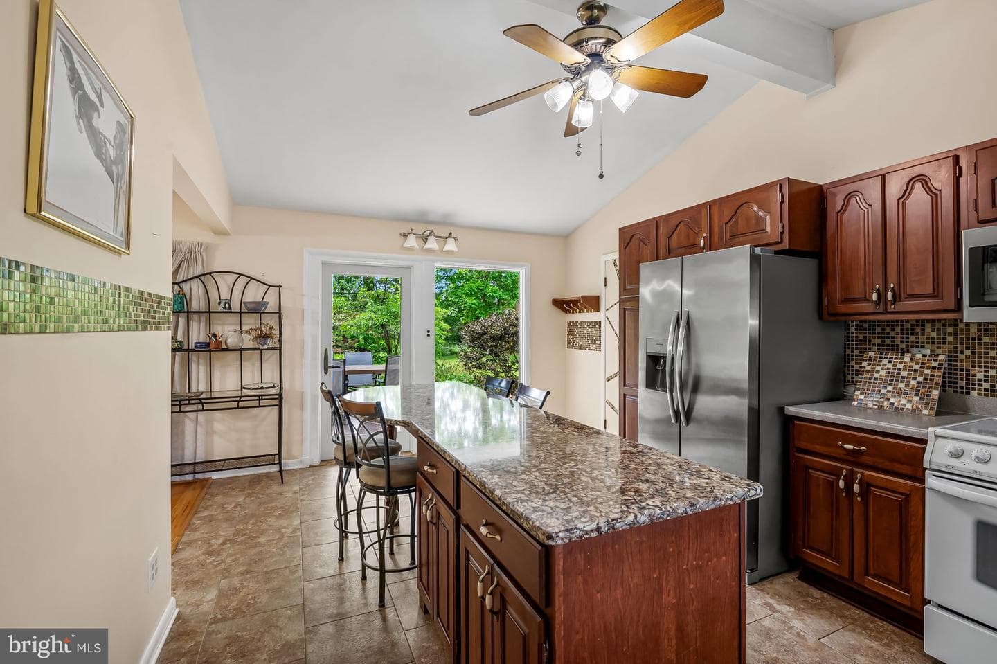 618 Lake Drive photo 13