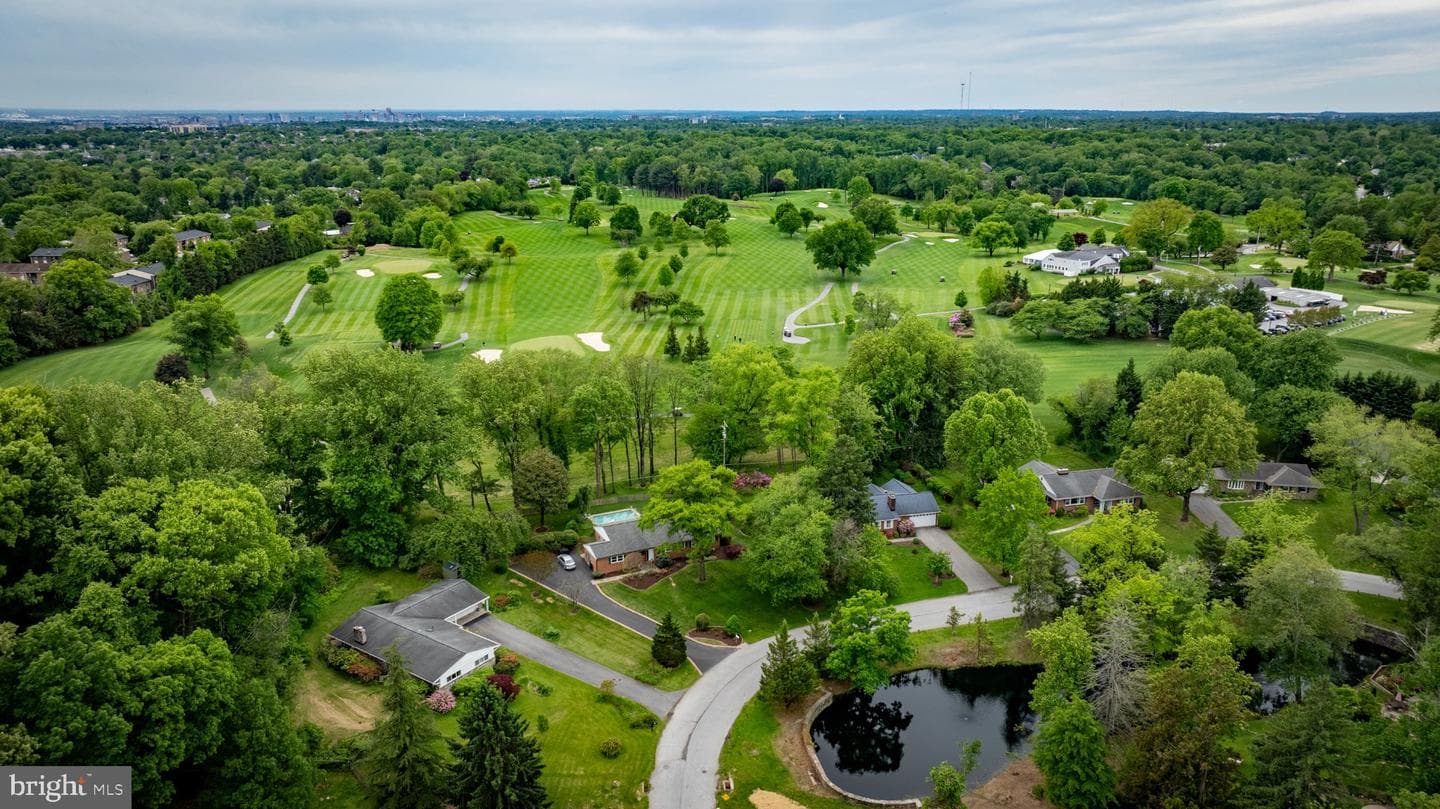 618 Lake Drive photo 47