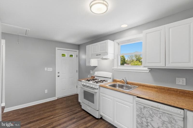5907 Queen Anne Street photo 11
