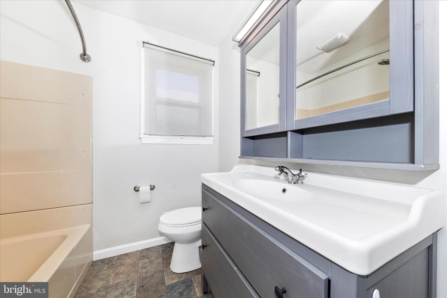 5811 Daybreak Terrace photo 24
