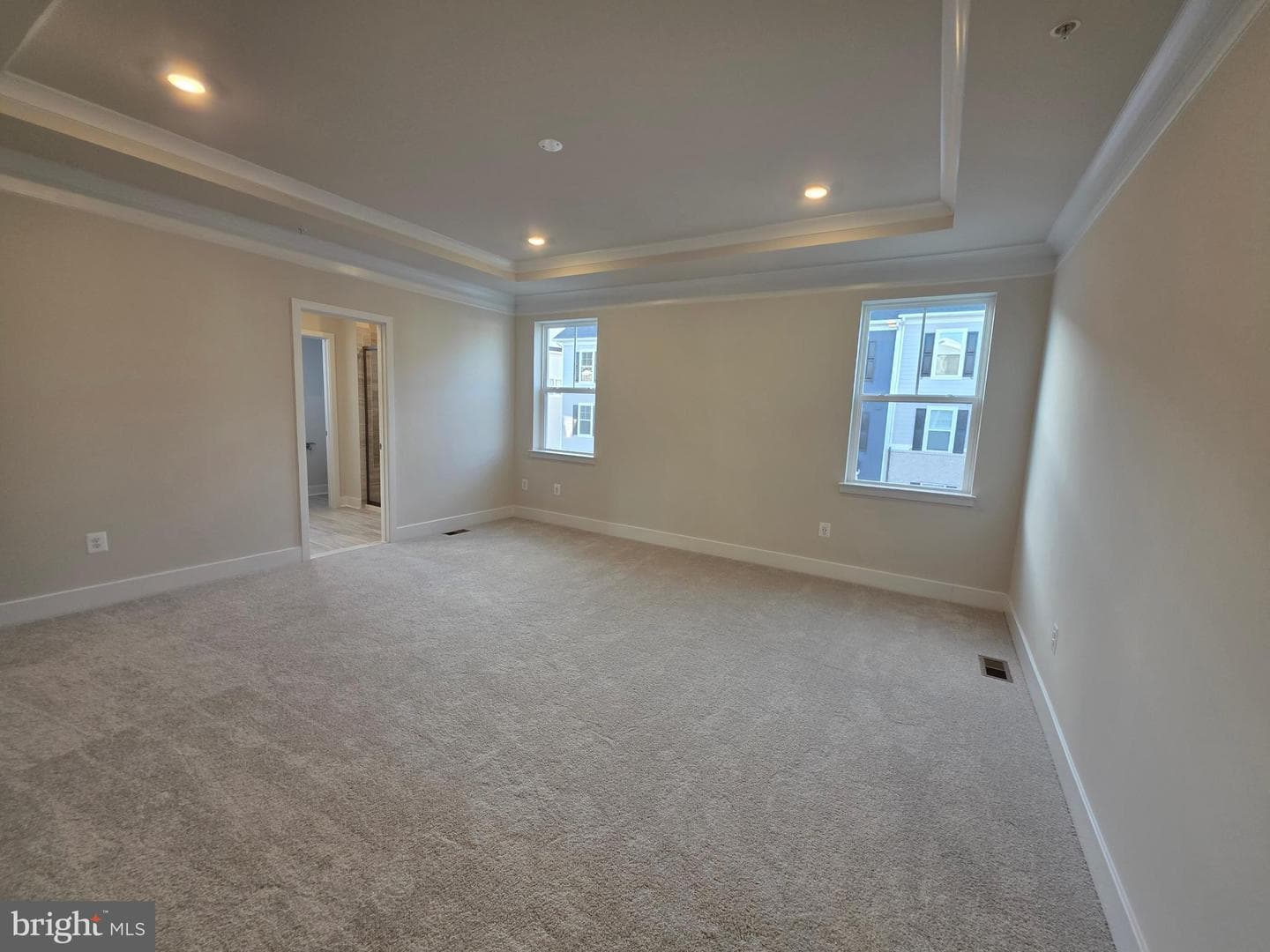 6613 Greenleigh Avenue photo 32