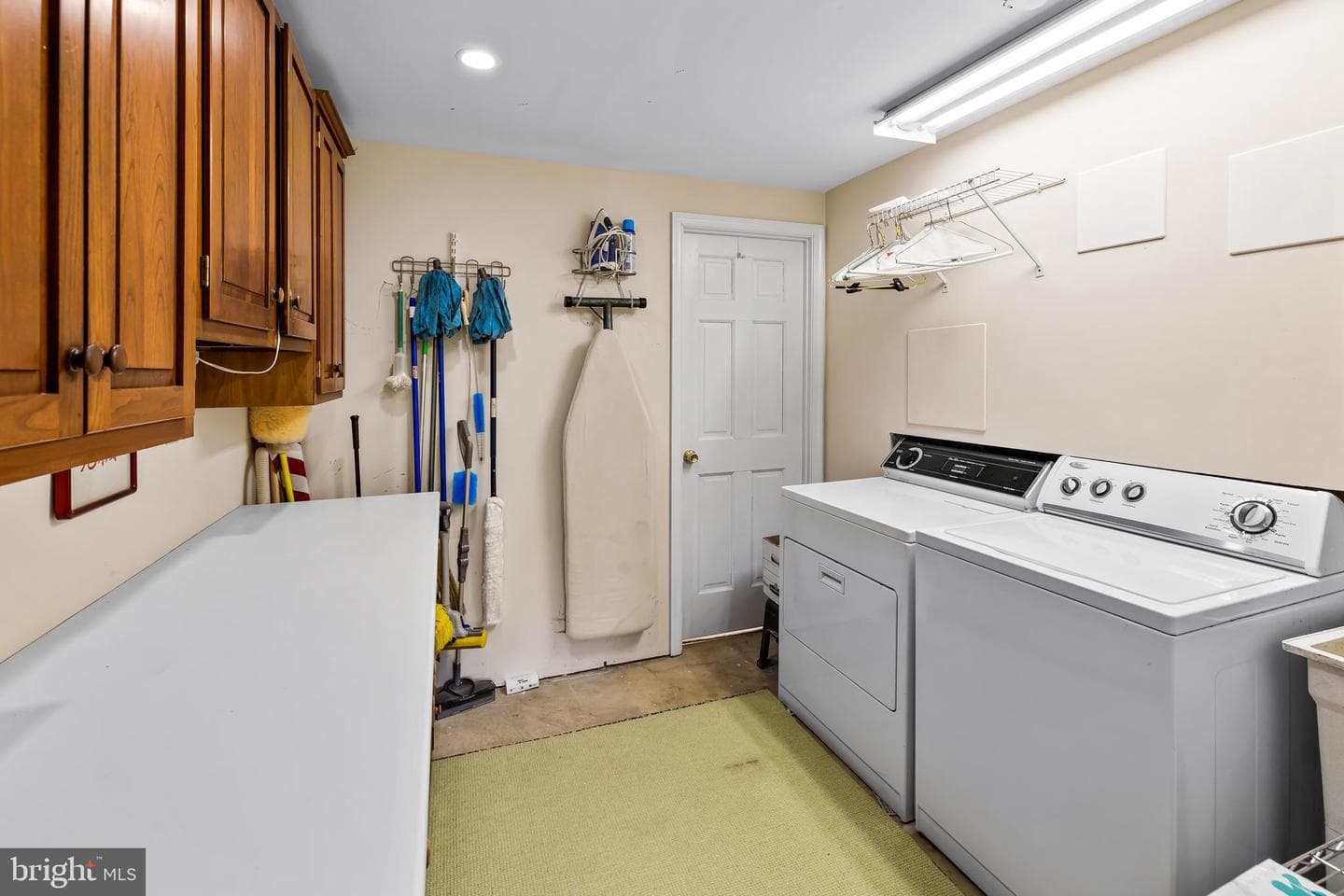 1001 W Wind Court photo 56
