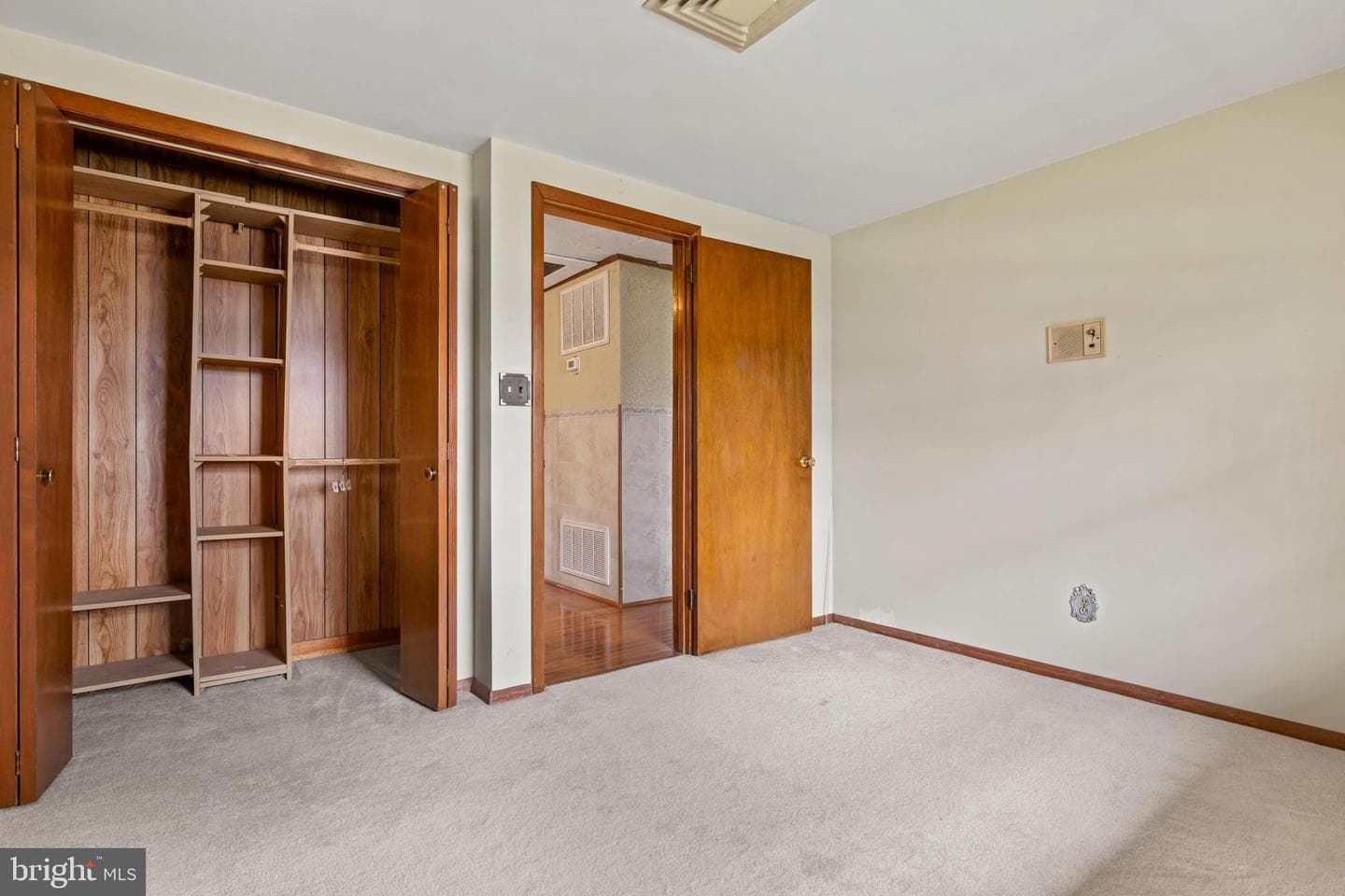5030 Silver Spring Road photo 52