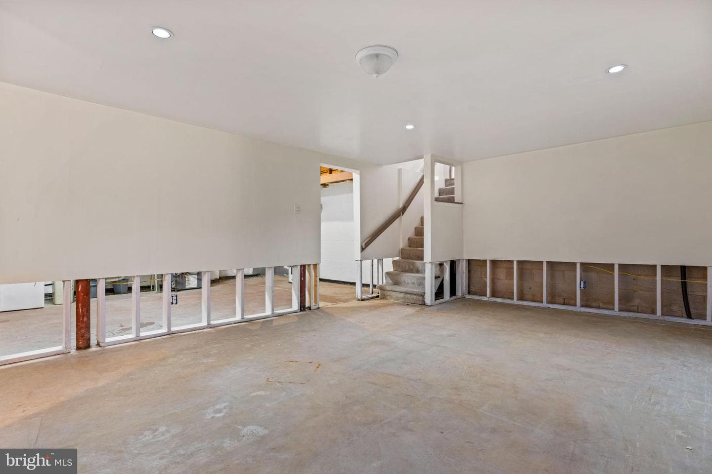 5030 Silver Spring Road photo 65
