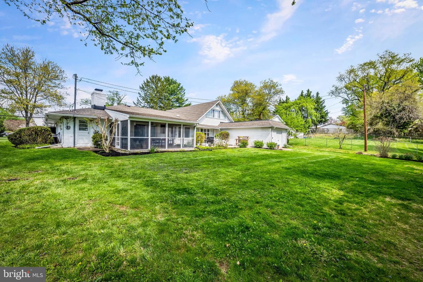 7917 Stevenson Road photo 3