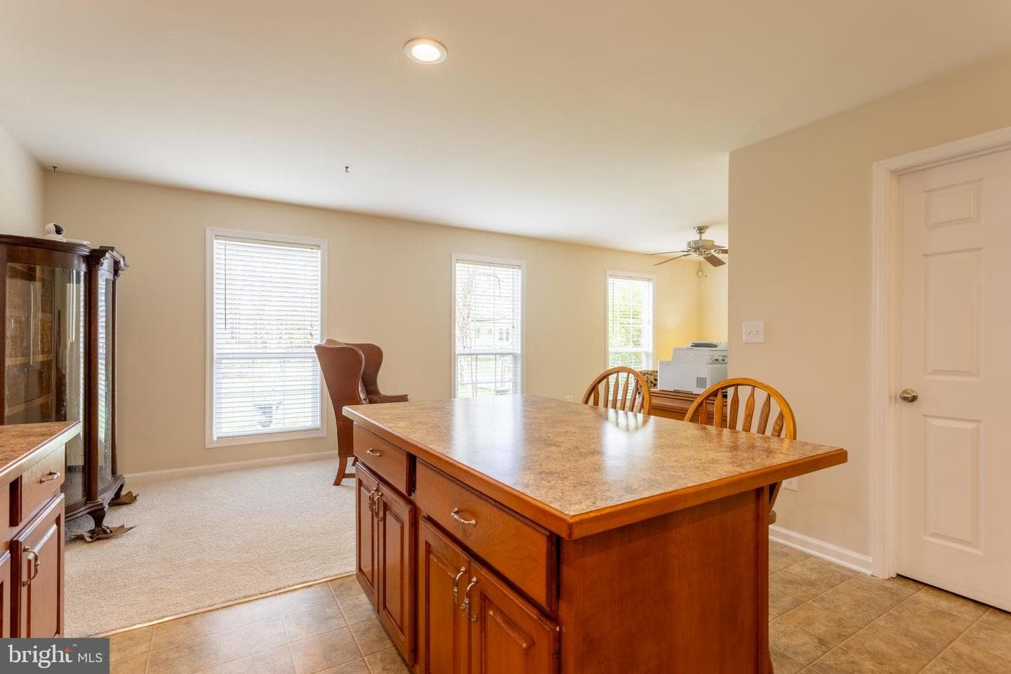 2203 Rockwell Avenue photo 46