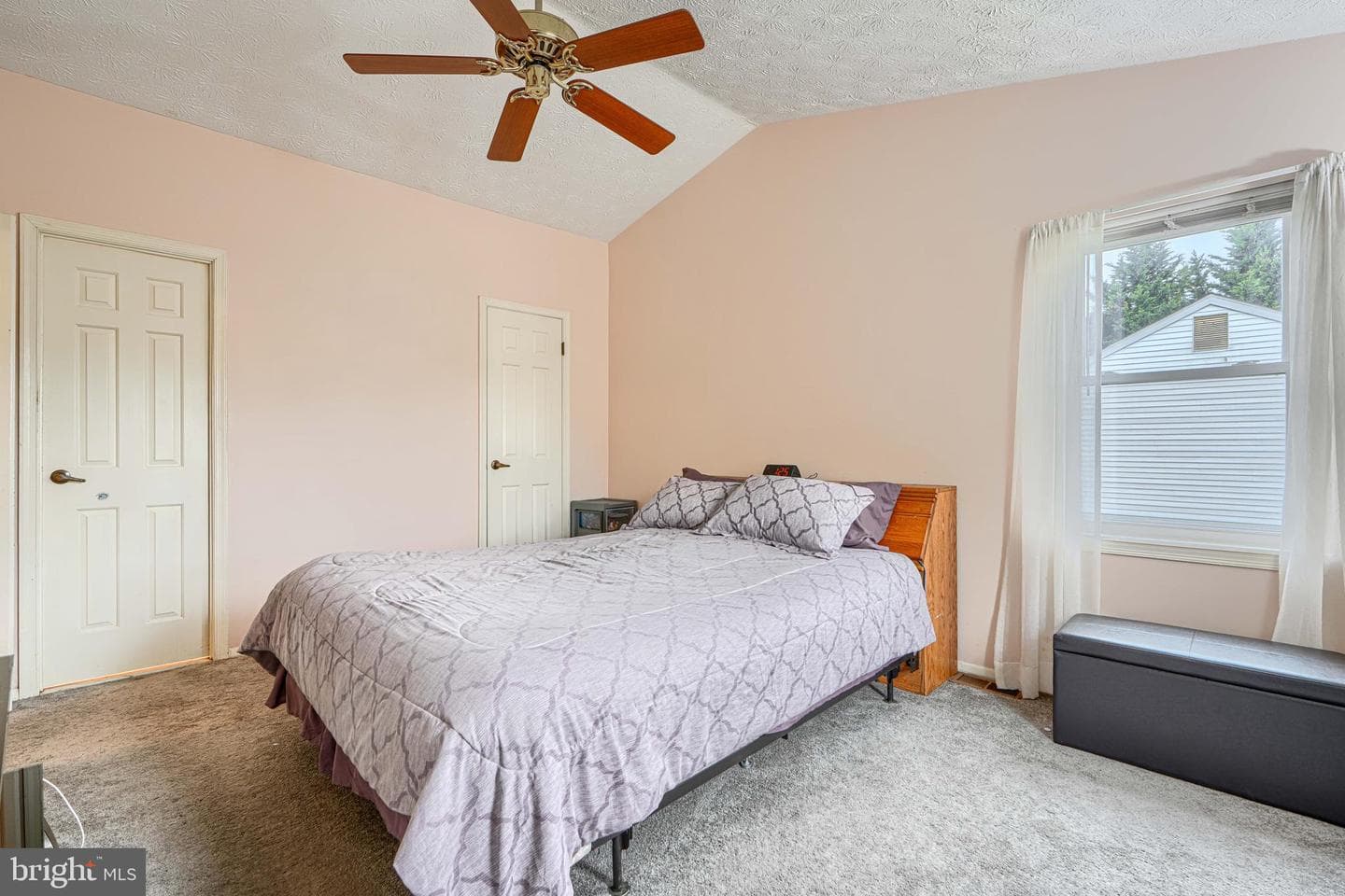 9405 Perglen Road photo 23