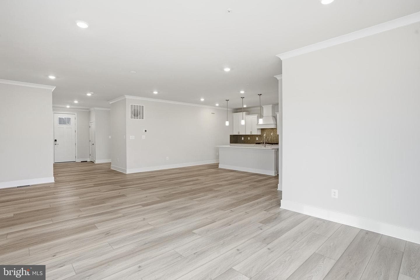 603 Harrington Street photo 15
