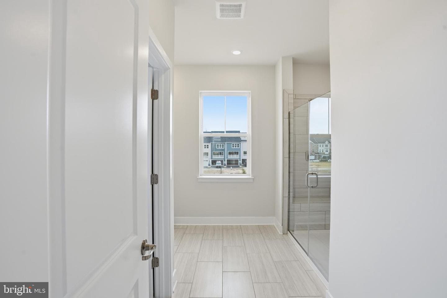 603 Harrington Street photo 44