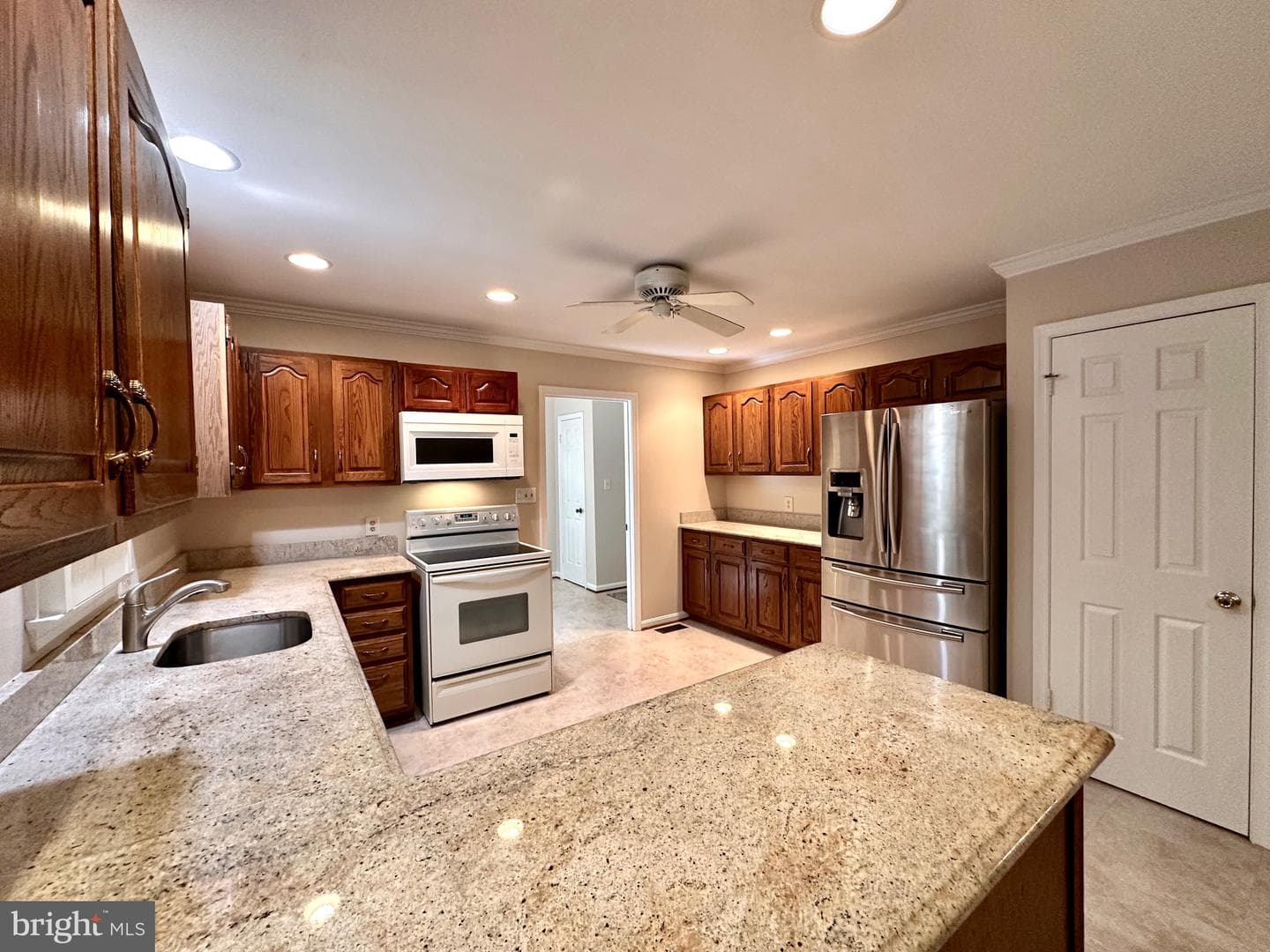 13 Constantine Drive photo 22