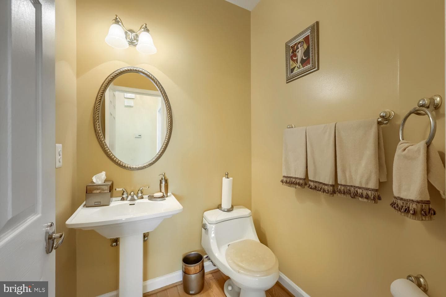 17 Stablemere Court photo 22