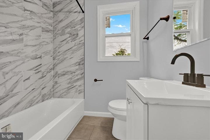 212 Burke Avenue photo 15