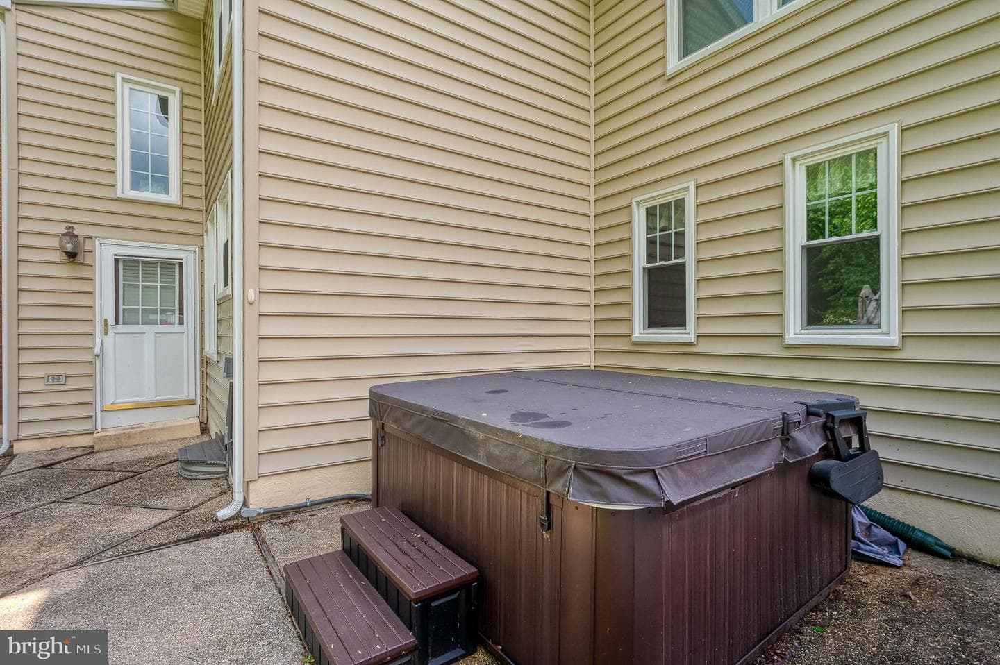 9003 Gardenia Road photo 47