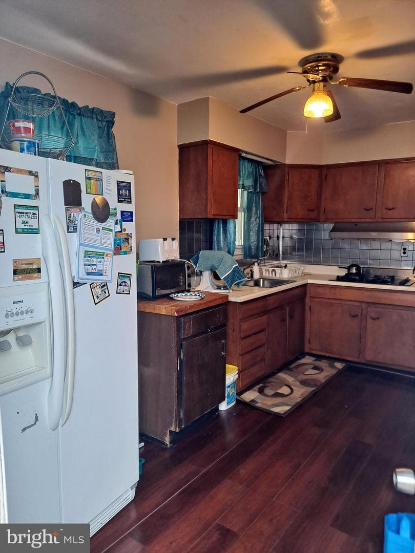 5663 Whitby Road photo 24