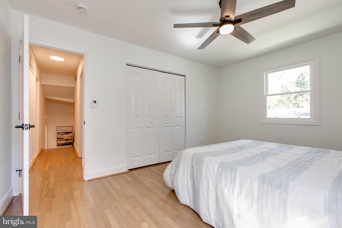 909 Farmstead Road photo 38
