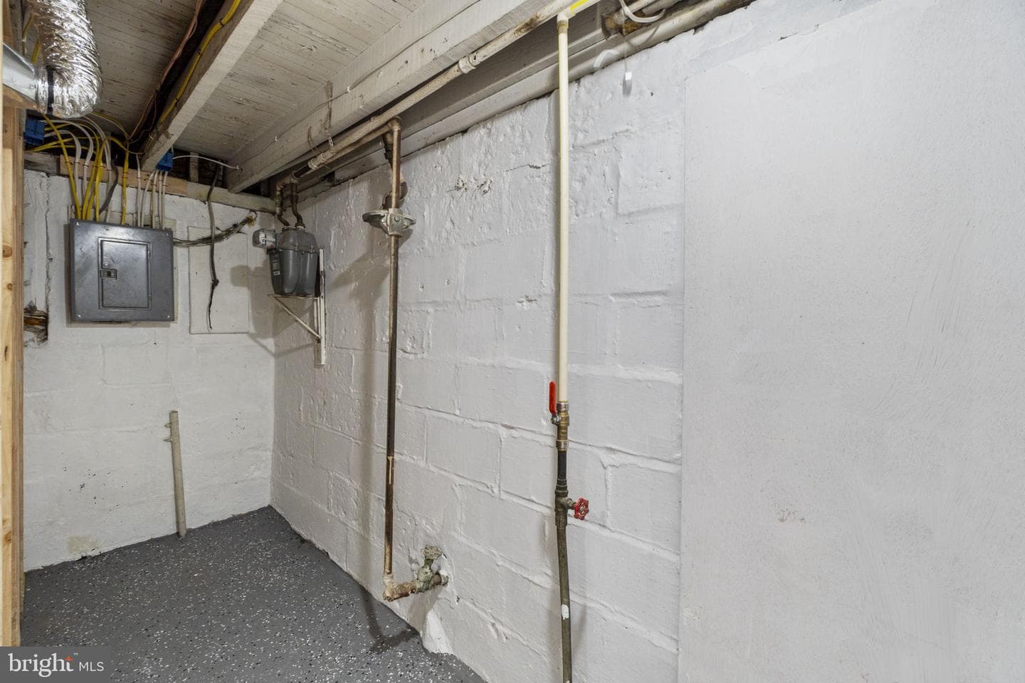 1229 North Avenue photo 36