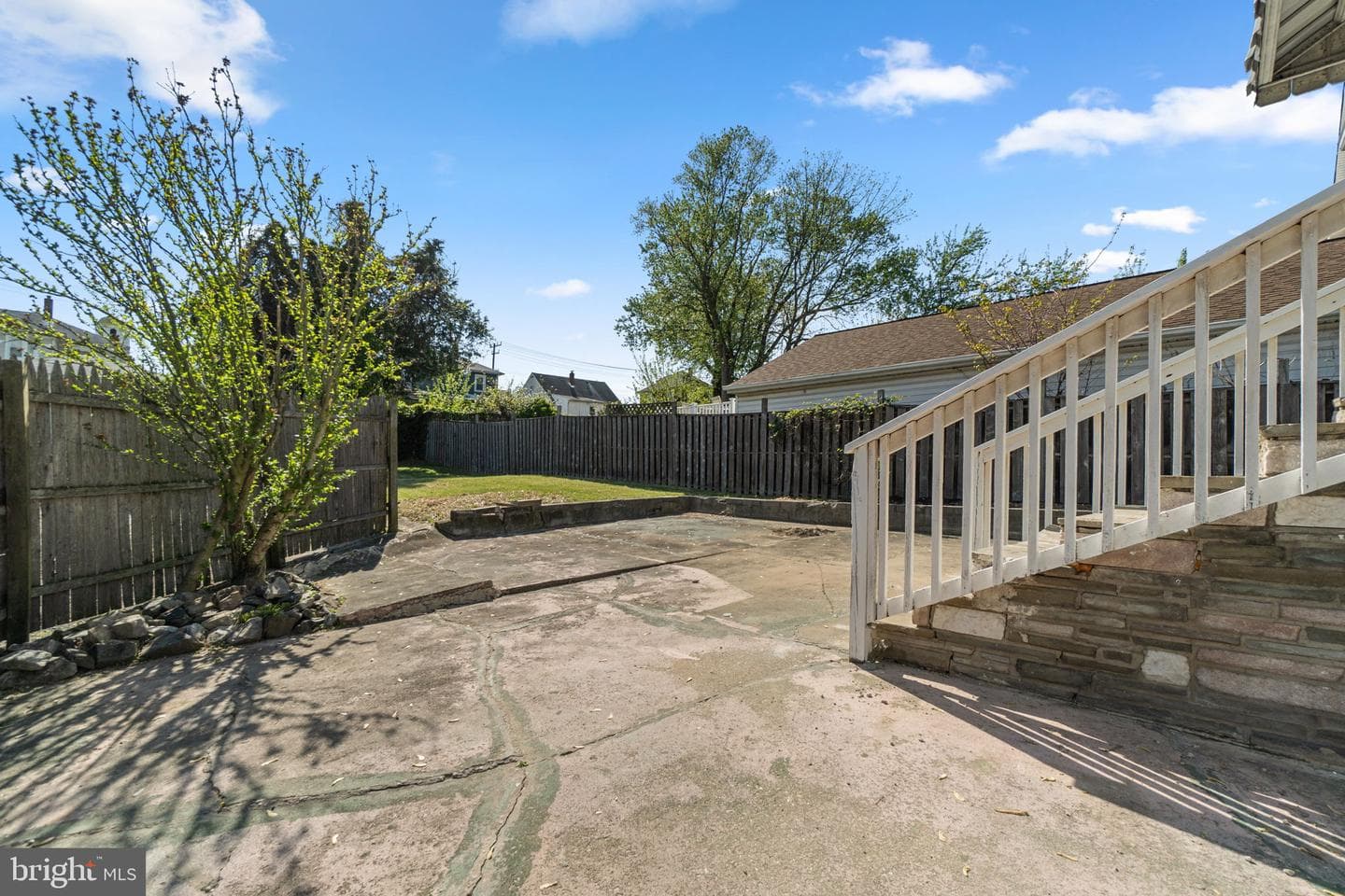 1229 North Avenue photo 42
