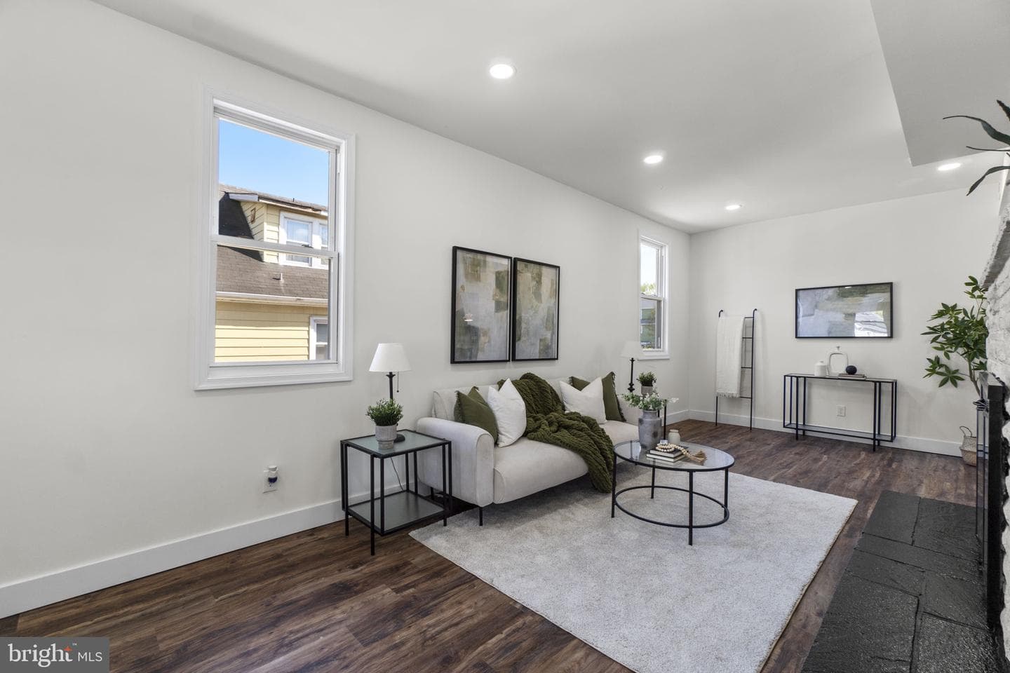1229 North Avenue photo 5
