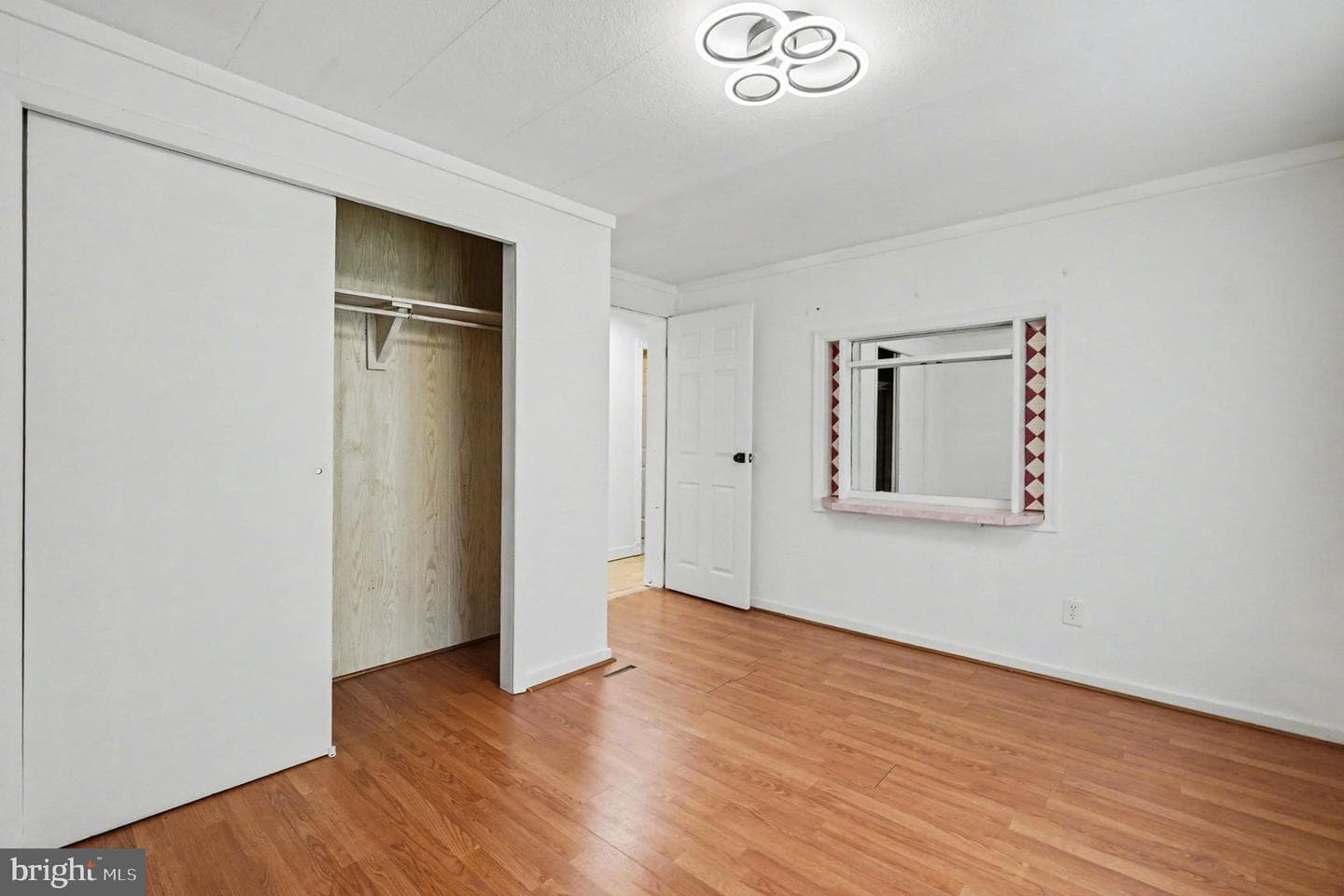 5 Lavern Avenue photo 26