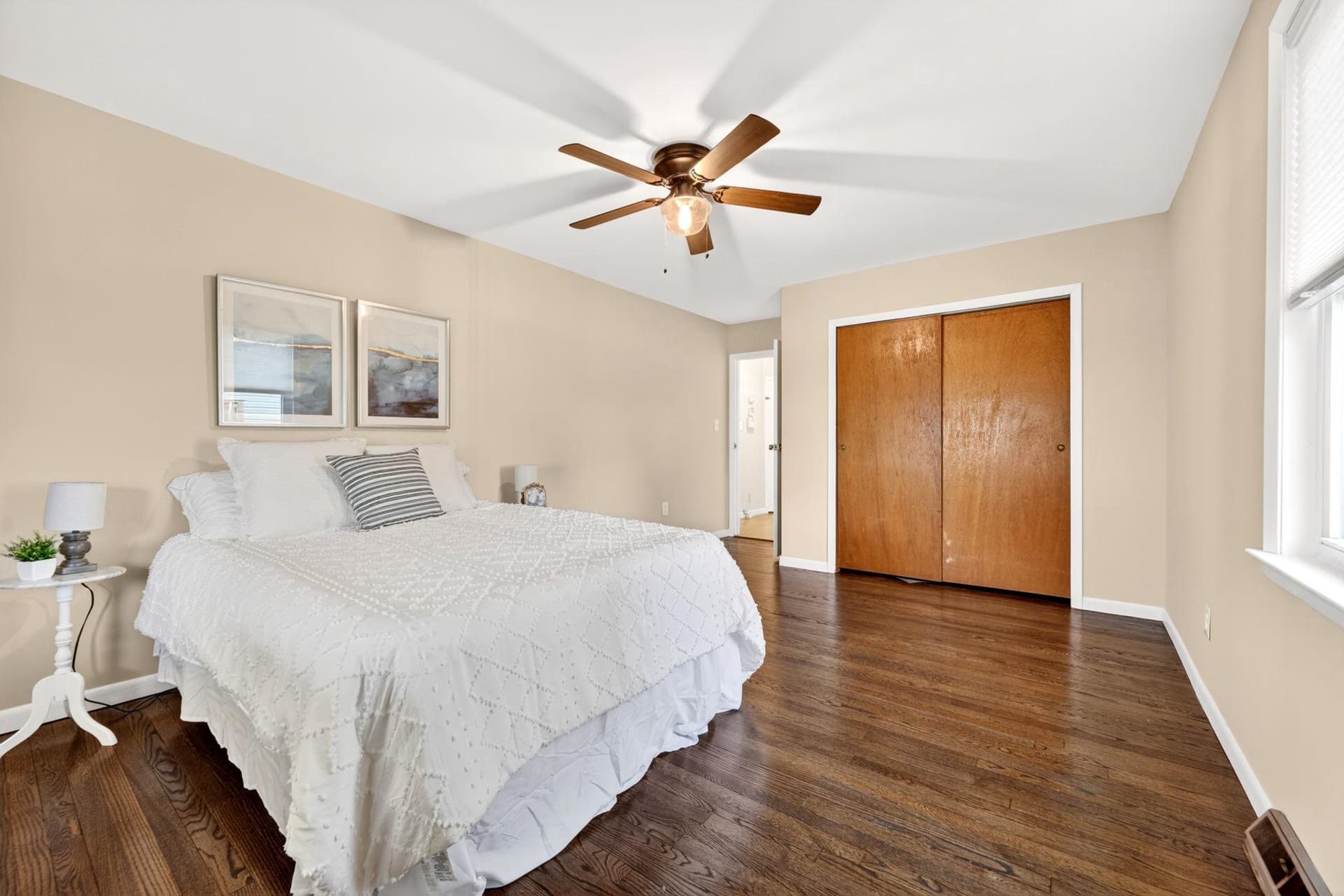 206 S Woodwell Road photo 18