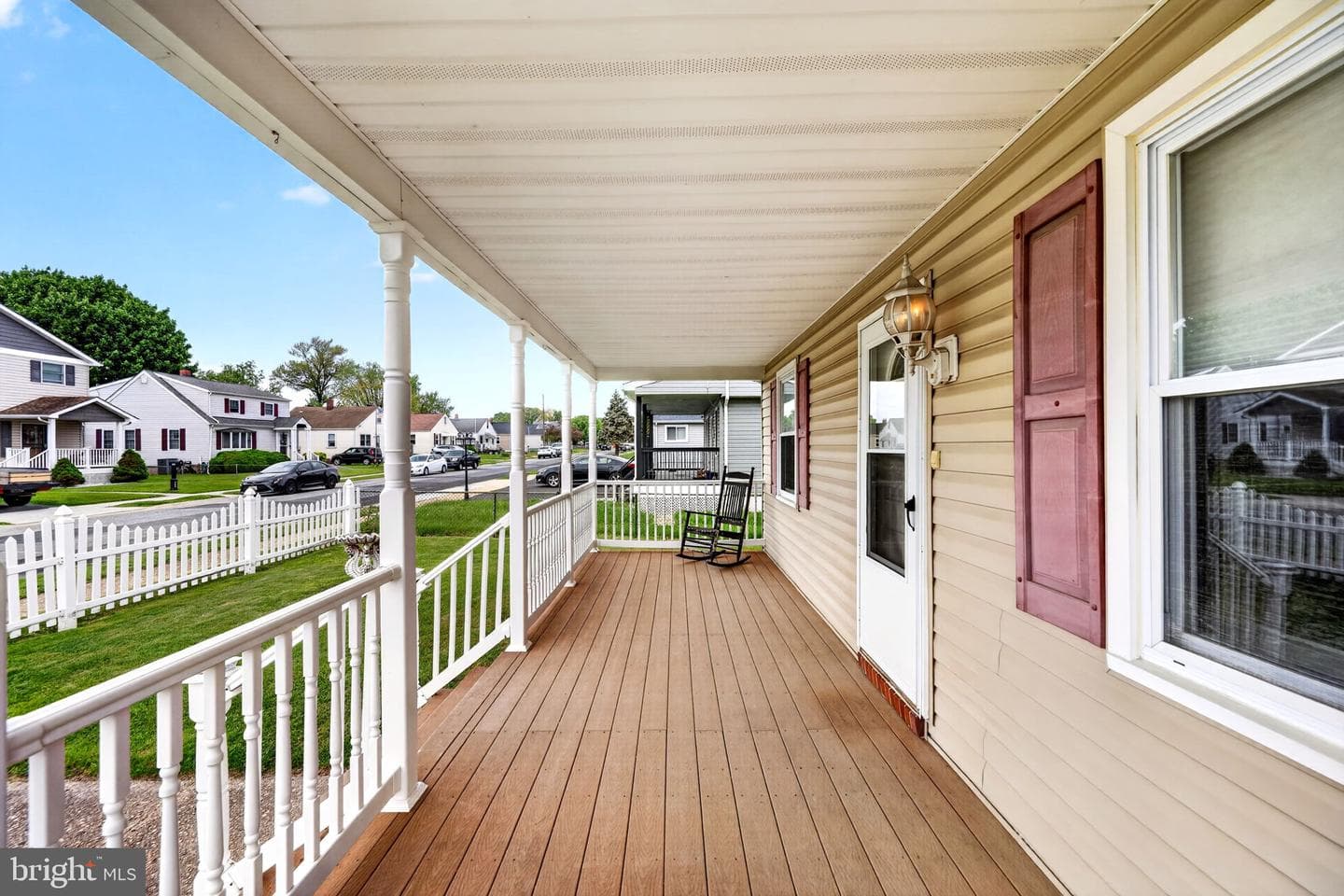 206 S Woodwell Road photo 2