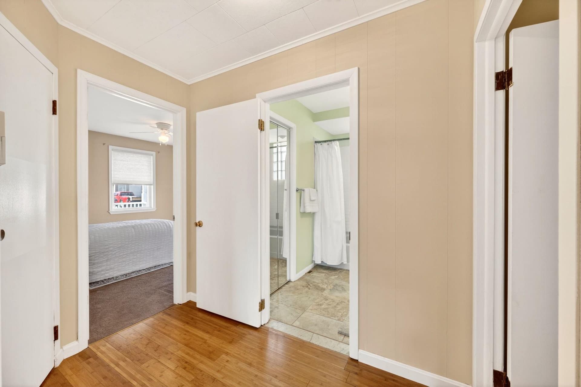 206 S Woodwell Road photo 21