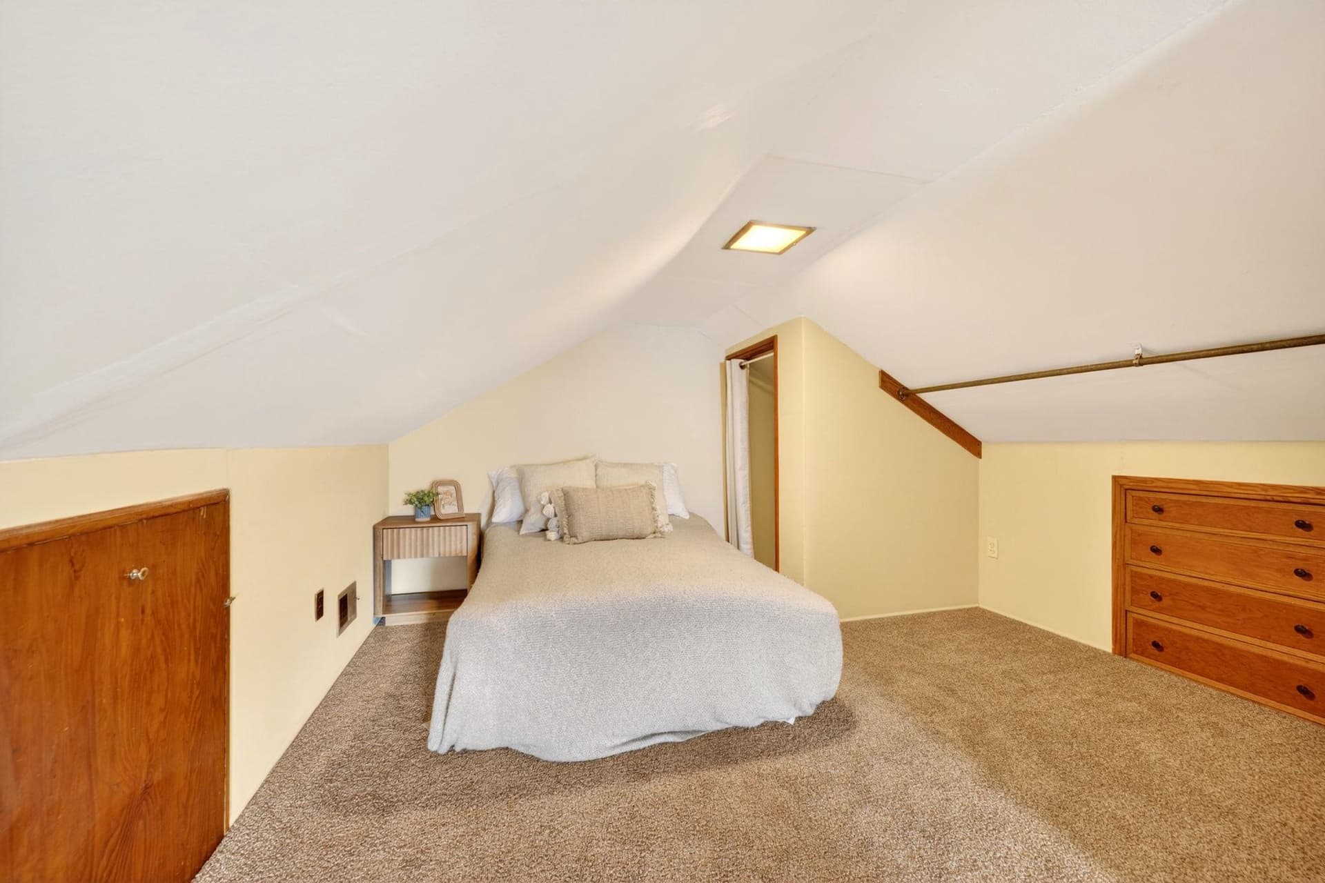 206 S Woodwell Road photo 26