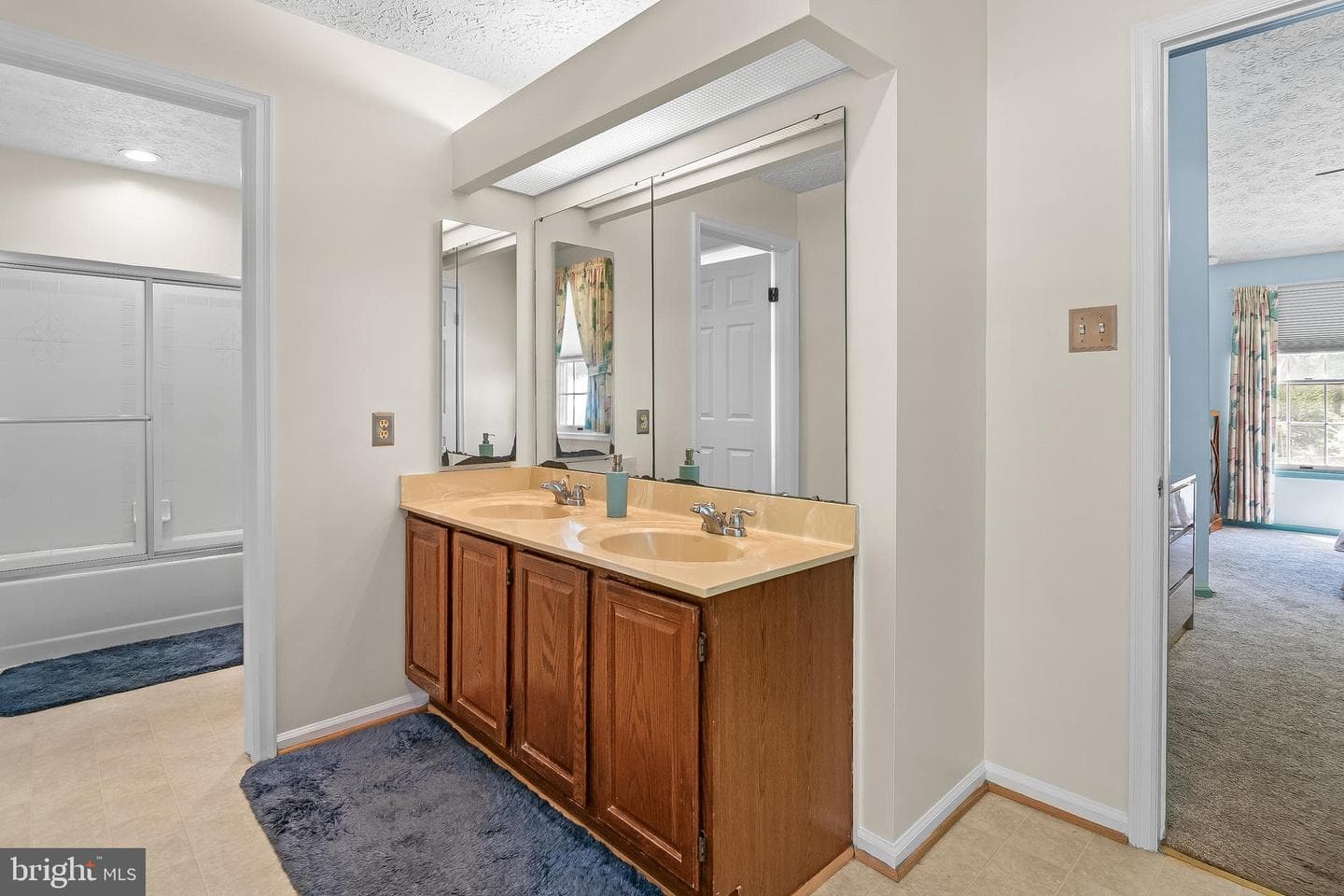1130 Kingsbury Road photo 20