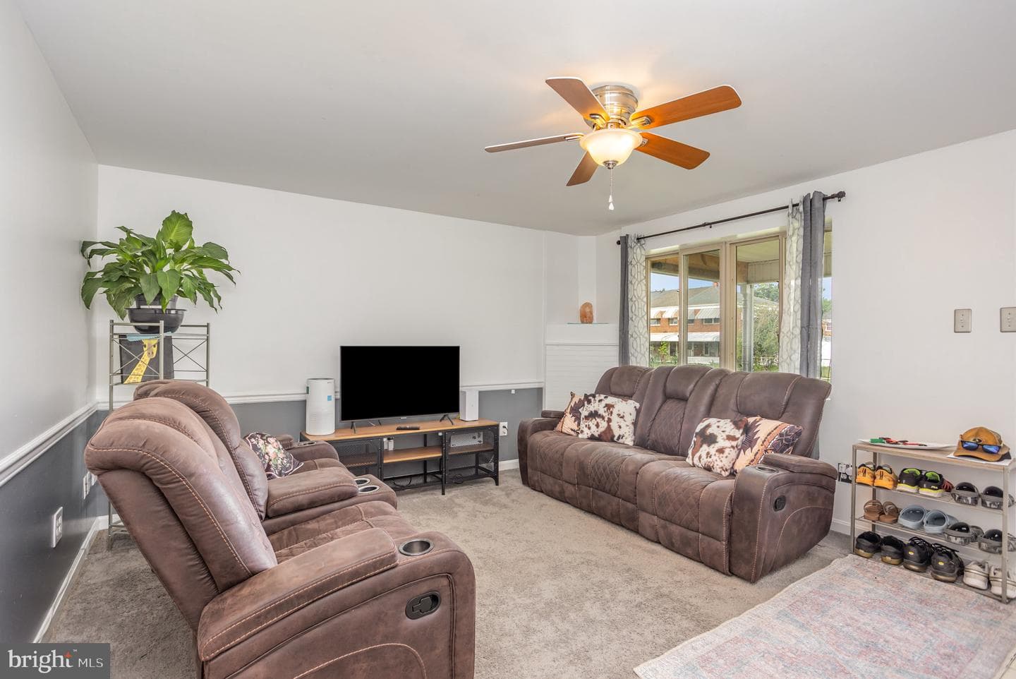 7849 Saint Claire Lane photo 8