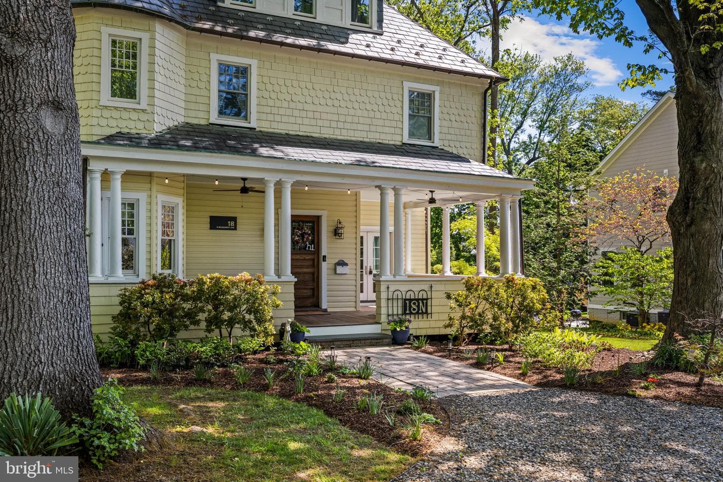 18 Beaumont Avenue photo 4