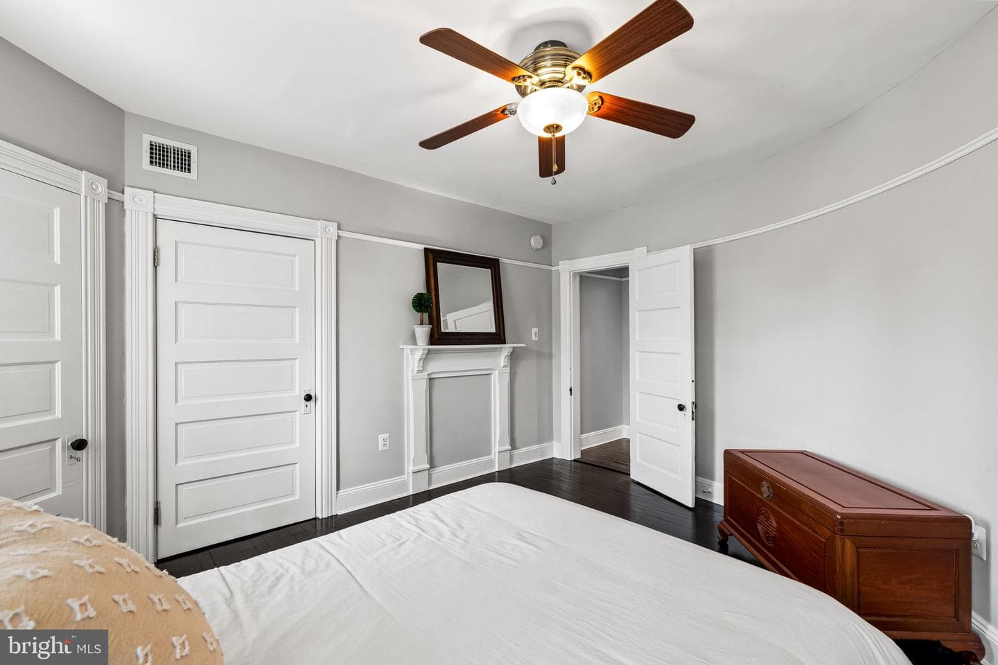 18 Beaumont Avenue photo 57