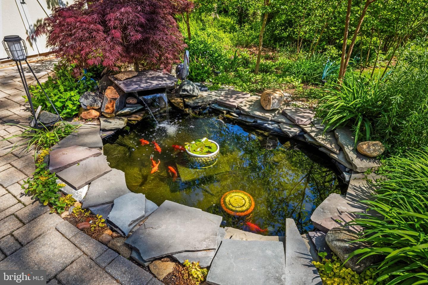 18 Beaumont Avenue photo 82
