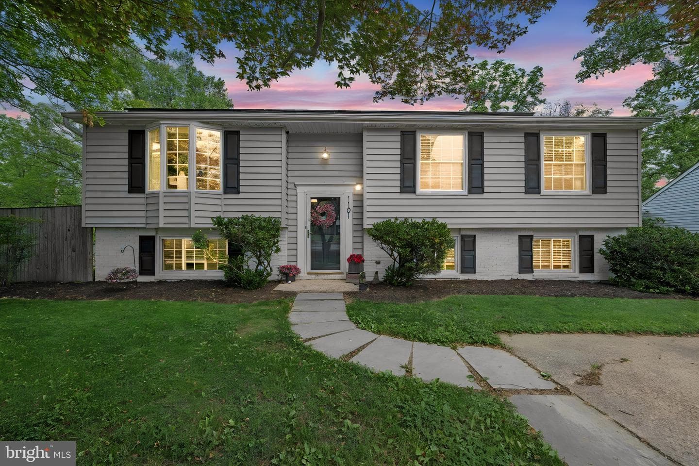 1101 Kingsbury Road photo 2