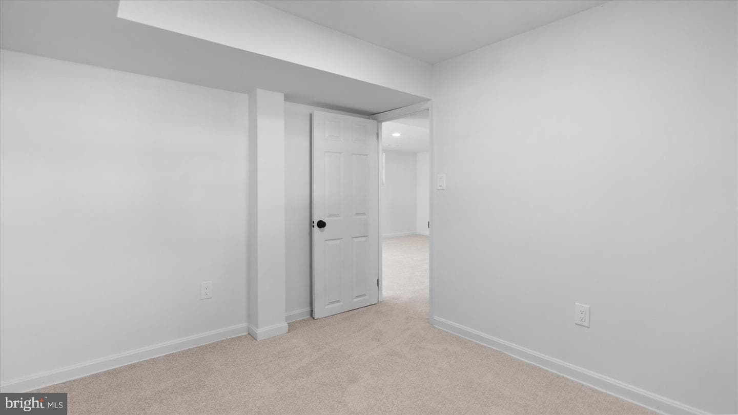 804 Suburbian Road photo 29