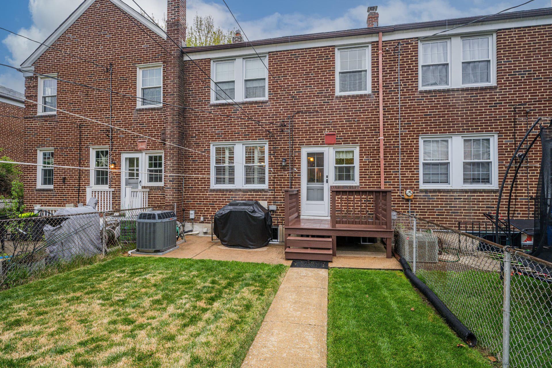 406 Greenlow photo 3