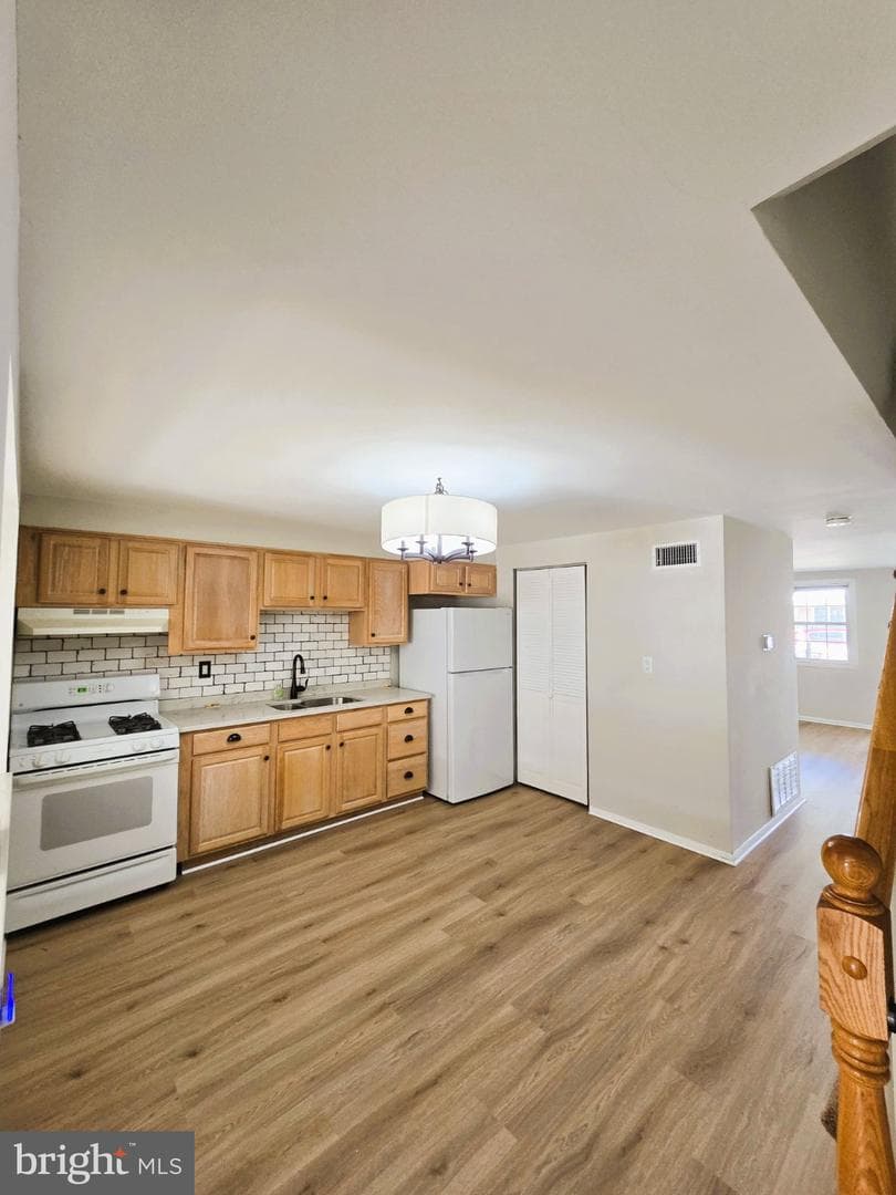 7842 Saint Bridget Lane photo 4
