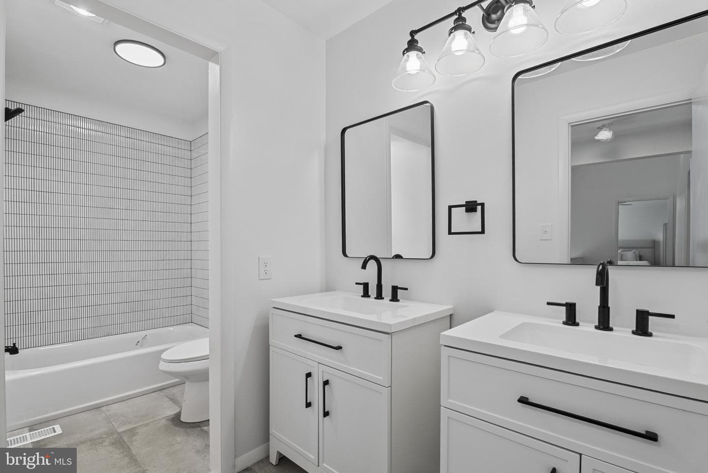 11006 Valley Heights Drive photo 19