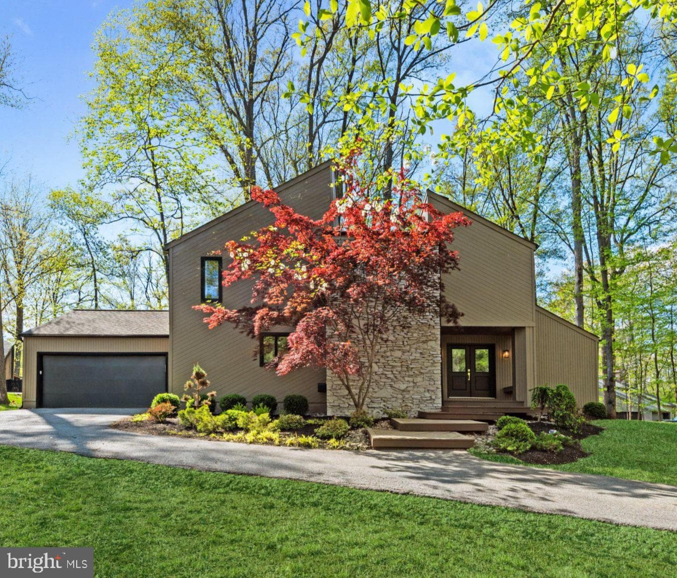 11006 Valley Heights Drive photo 3