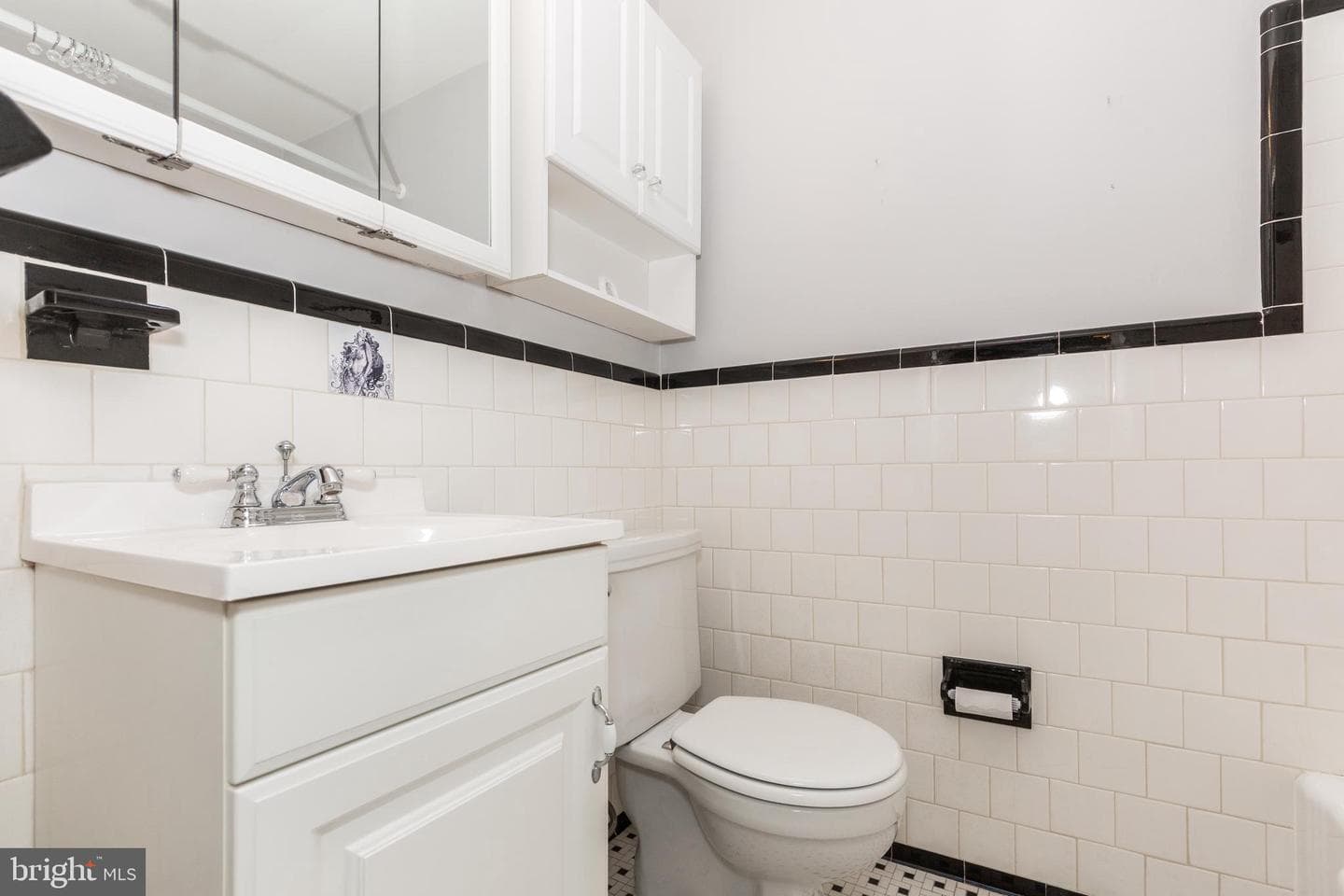 729 Aldworth Road photo 28