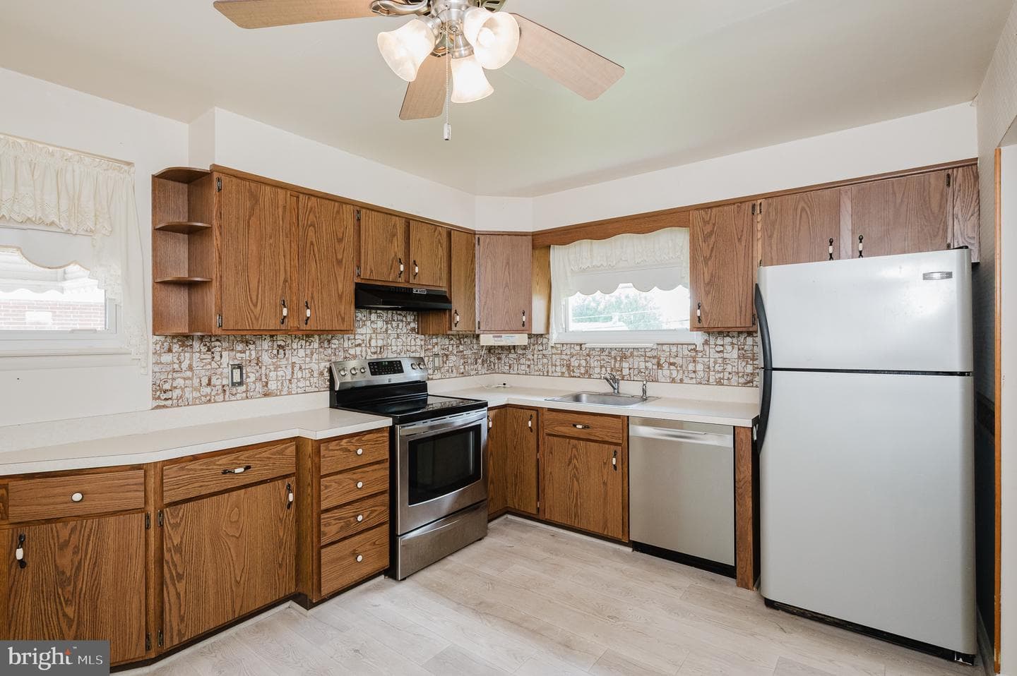 9649 Dundawan Road photo 8
