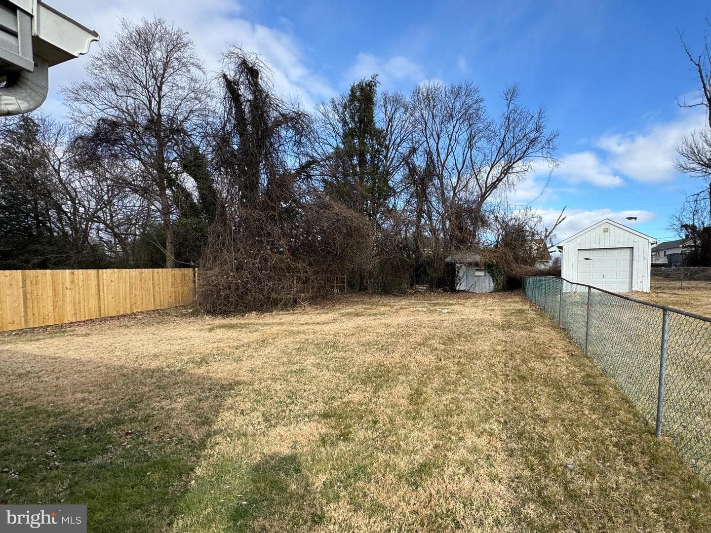 2716 Alderwood Avenue photo 4