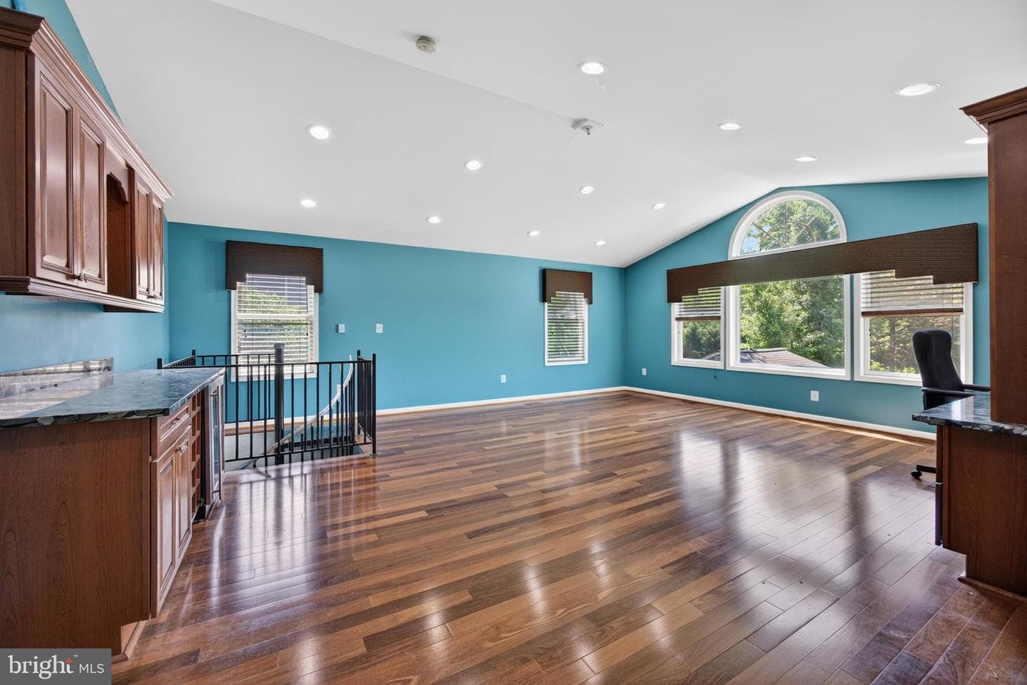 3 Stardust Court photo 35