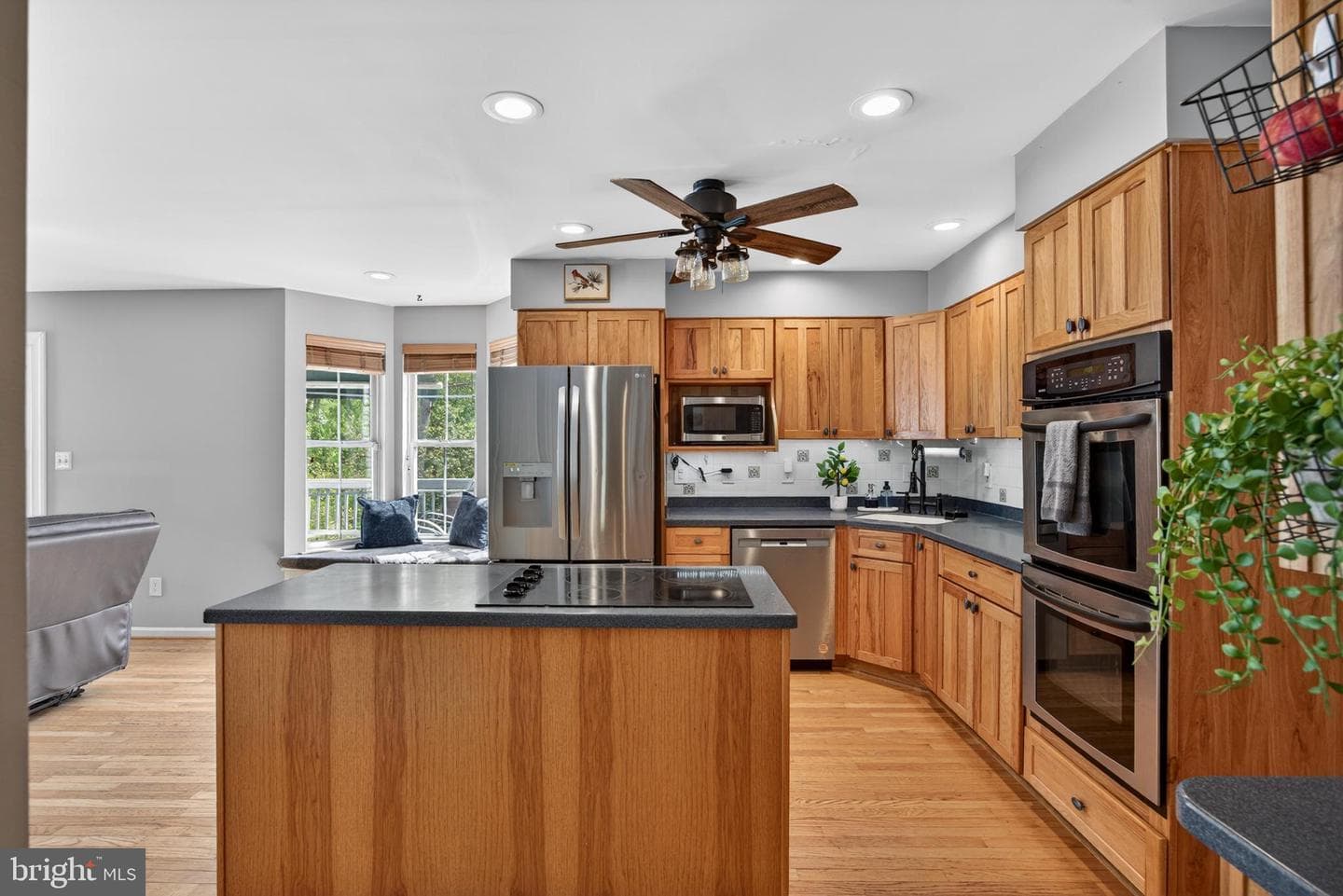 24 Basswood Court photo 13