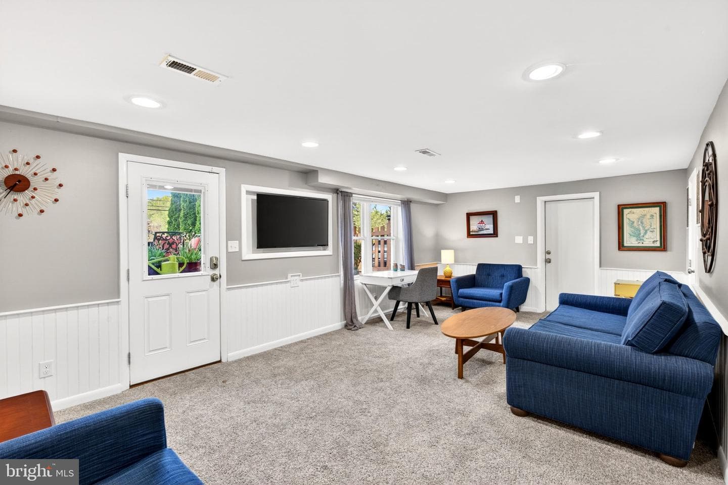 107 Martingale Road photo 38