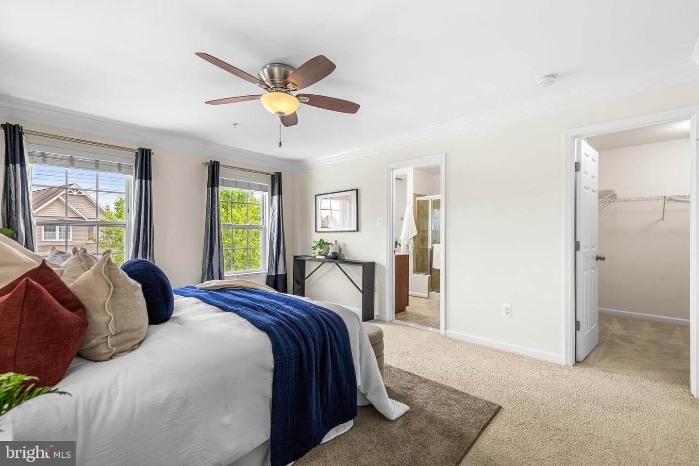 8888 Paddock Lane photo 30