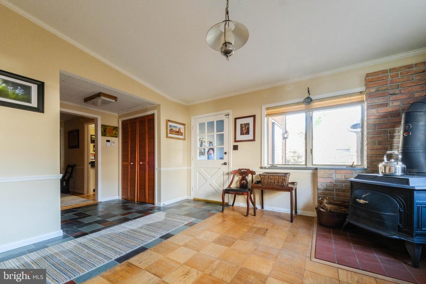 6029 Loreley Beach Road photo 8