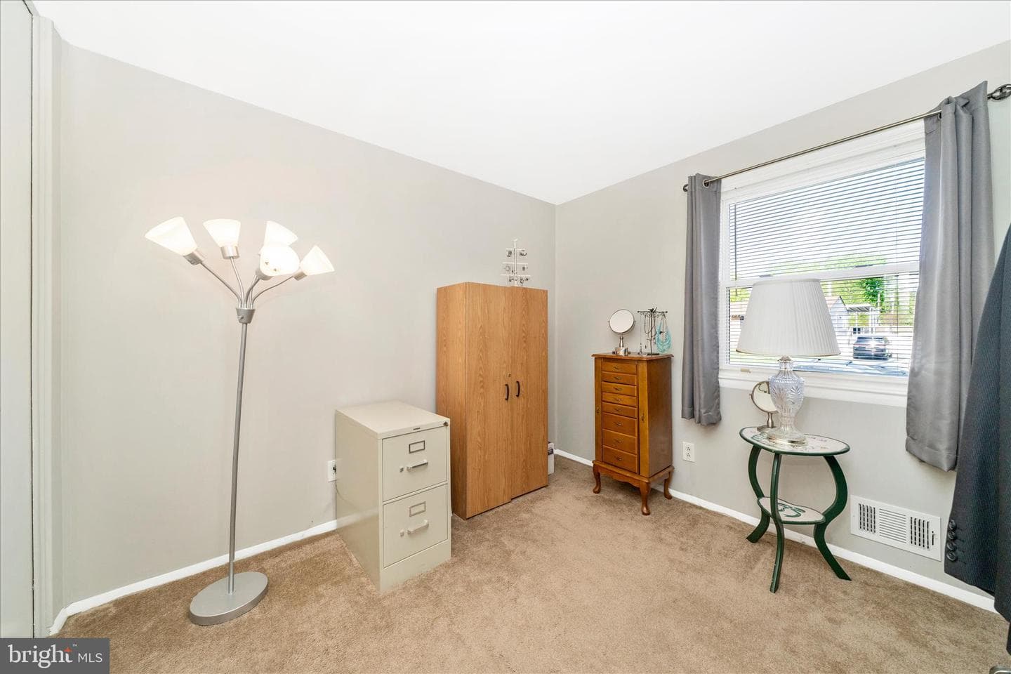 305 Glyndon Drive photo 24